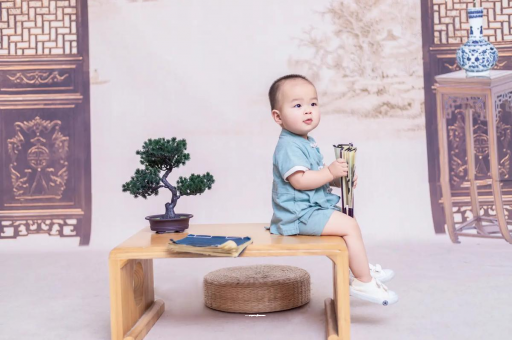 五指山宝宝几个月会认人